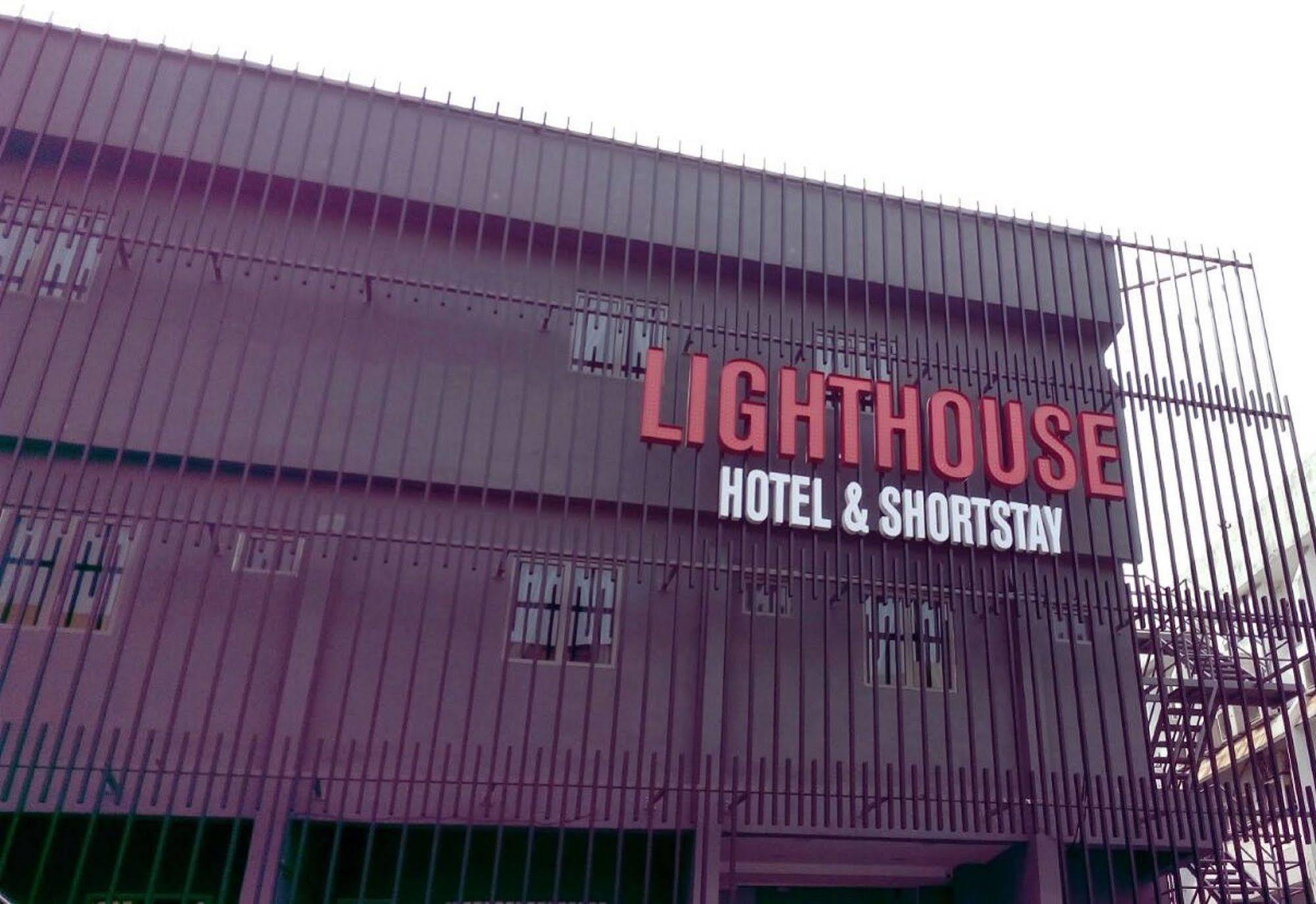 Lighthouse Hotel & Shortstay @ Damansara Uptown Petaling Jaya Eksteriør billede