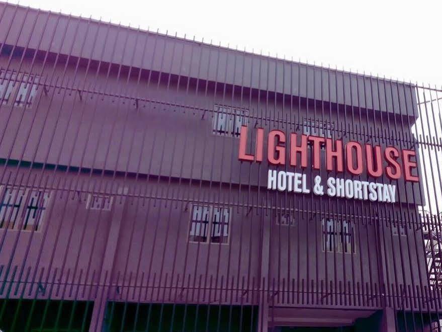 Lighthouse Hotel & Shortstay @ Damansara Uptown Petaling Jaya Eksteriør billede