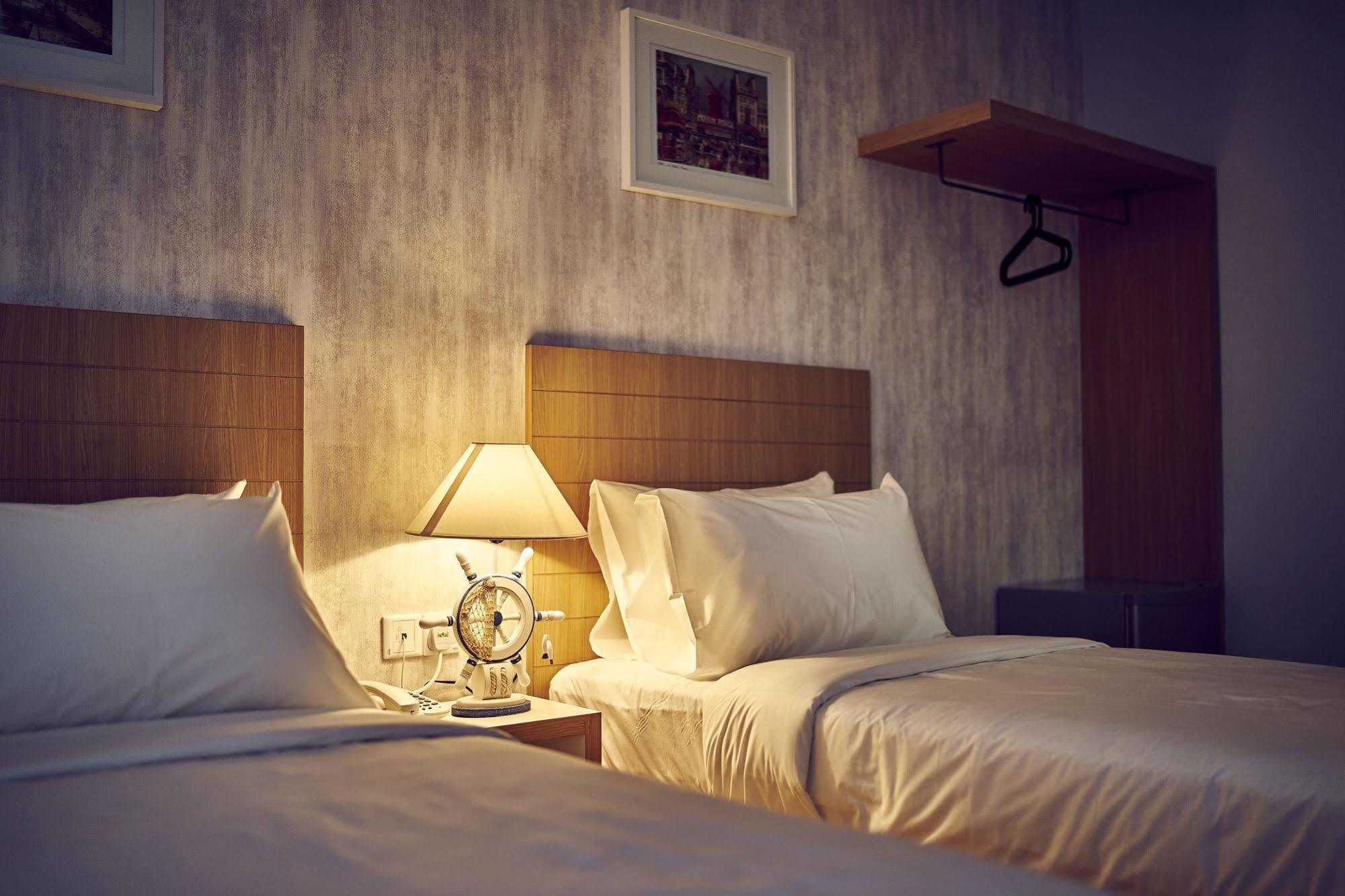Lighthouse Hotel & Shortstay @ Damansara Uptown Petaling Jaya Eksteriør billede