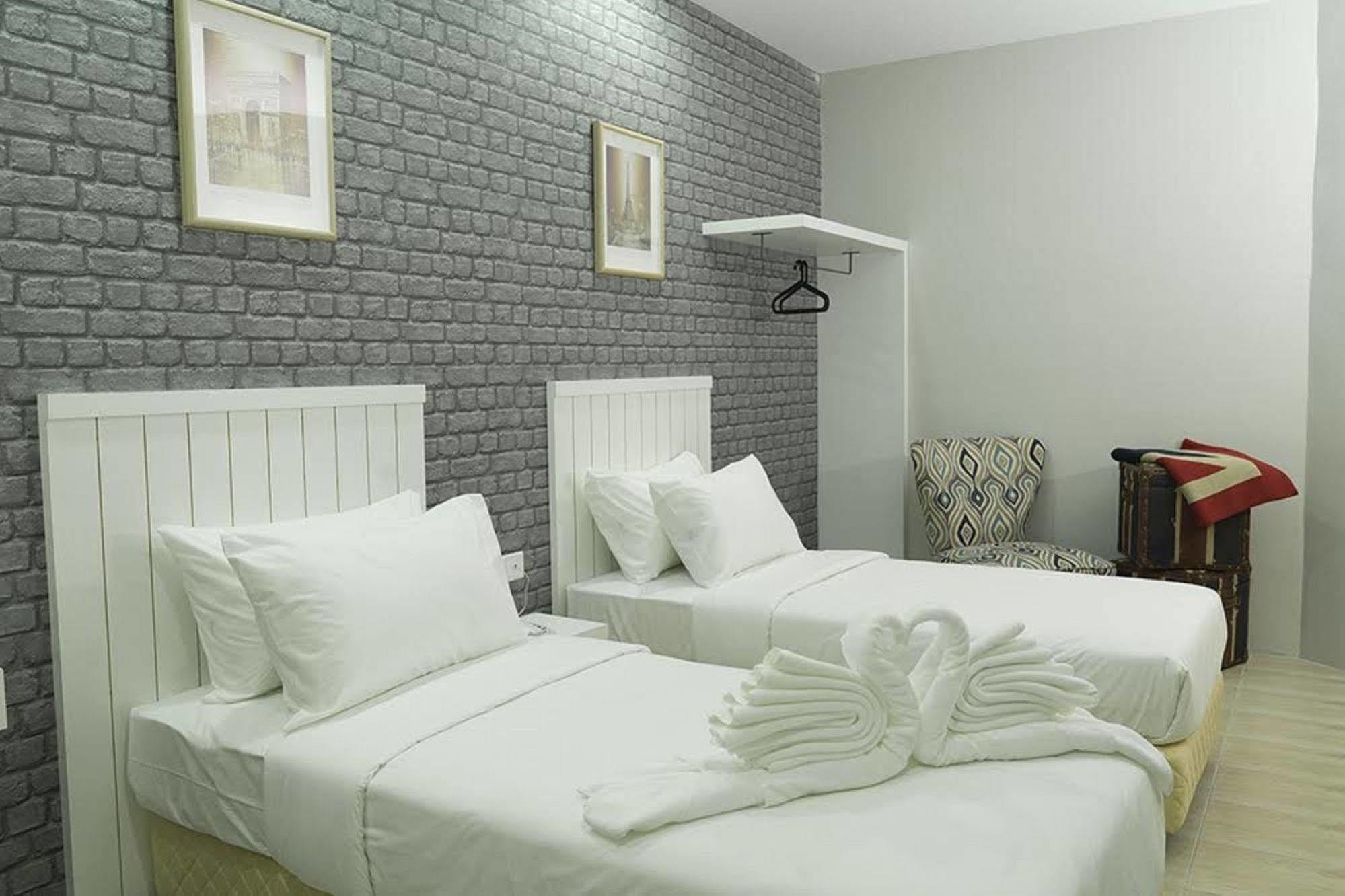 Lighthouse Hotel & Shortstay @ Damansara Uptown Petaling Jaya Eksteriør billede