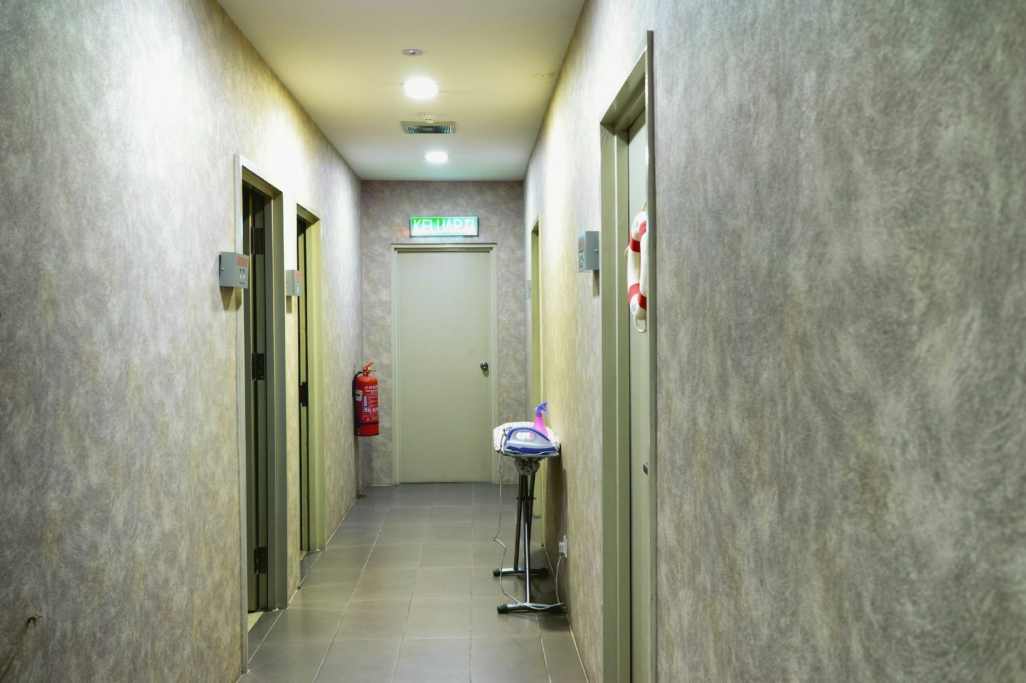 Lighthouse Hotel & Shortstay @ Damansara Uptown Petaling Jaya Eksteriør billede